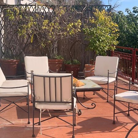 Taormina Holiday Apartment ภายนอก รูปภาพ