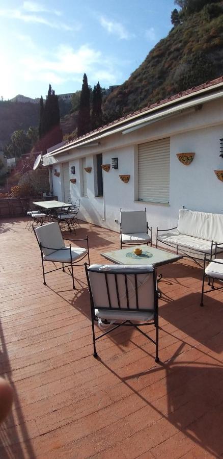 Taormina Holiday Apartment ภายนอก รูปภาพ